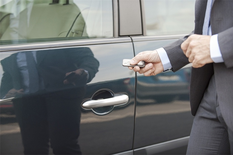 汽车开锁配钥匙