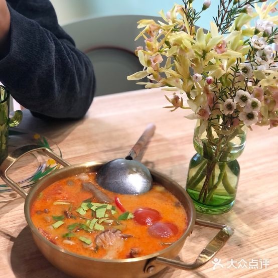小雏菊泰国料理(奥园京珆花园店)