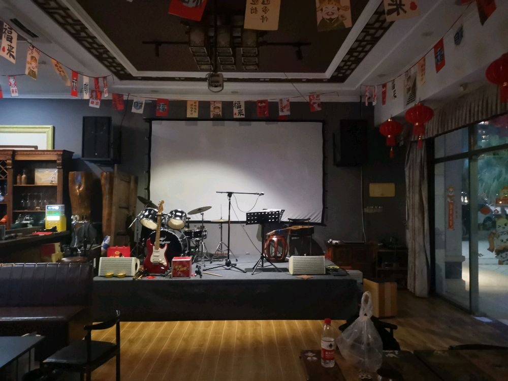 小城故事音乐清吧