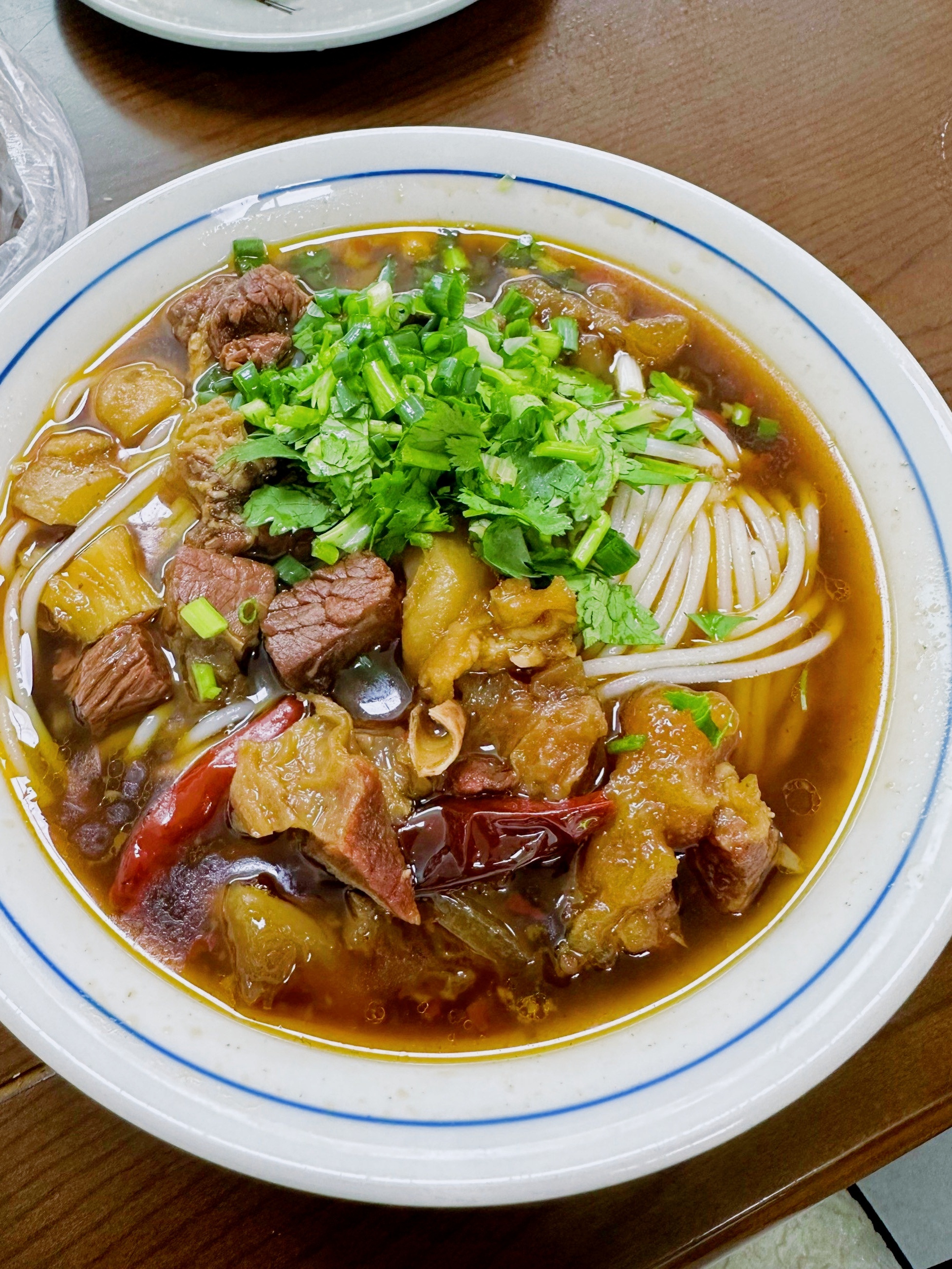 黄记清真牛肉粉馆(水岸春天店)