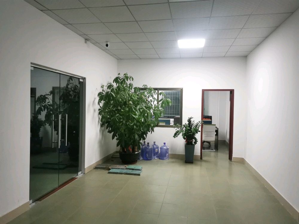 江门市中坡工业地板有限公司