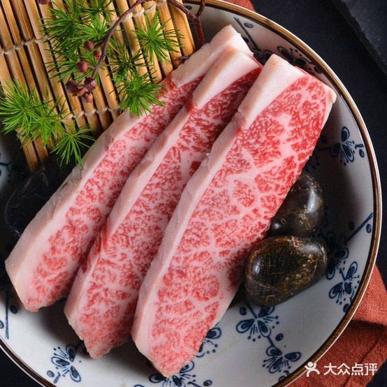 黑牛九鲜烤肉