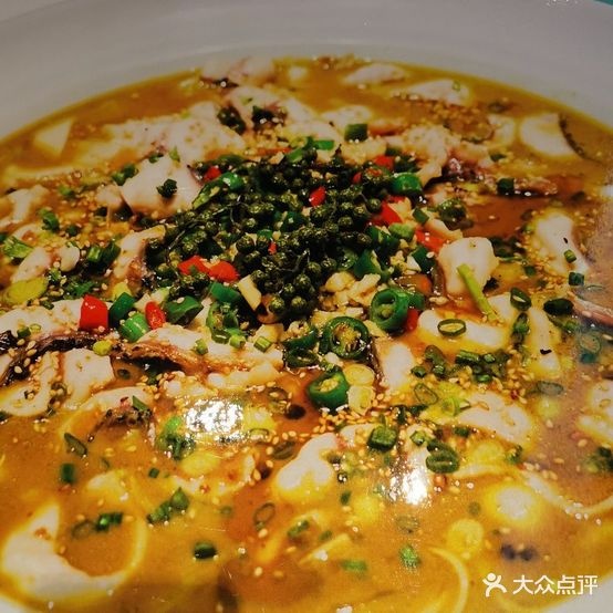 清花椒砂锅鱼·牛肉火锅(华洋广场店)