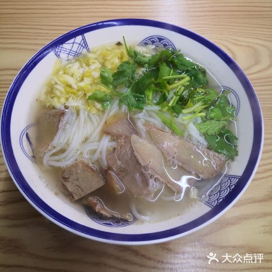 贵州花西牛肉米线(宇拓路店)