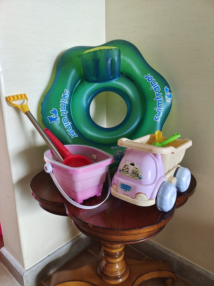 听海小楼客栈(椰洲路分店)