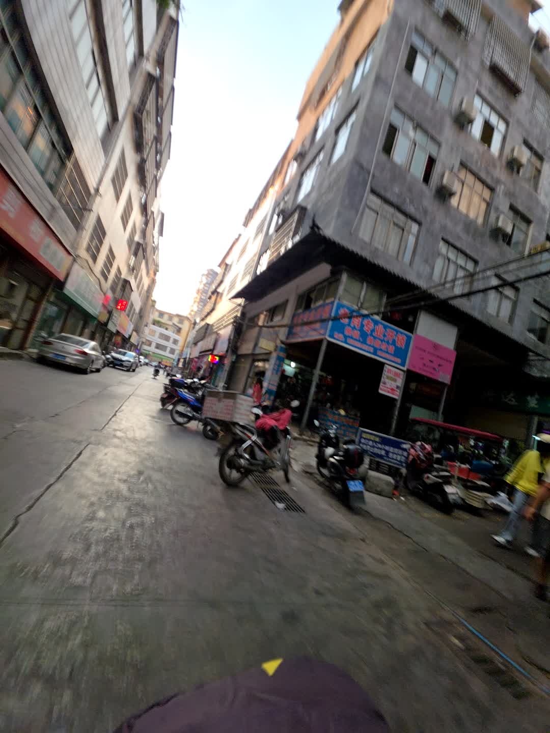 老肖专业开锁换锁