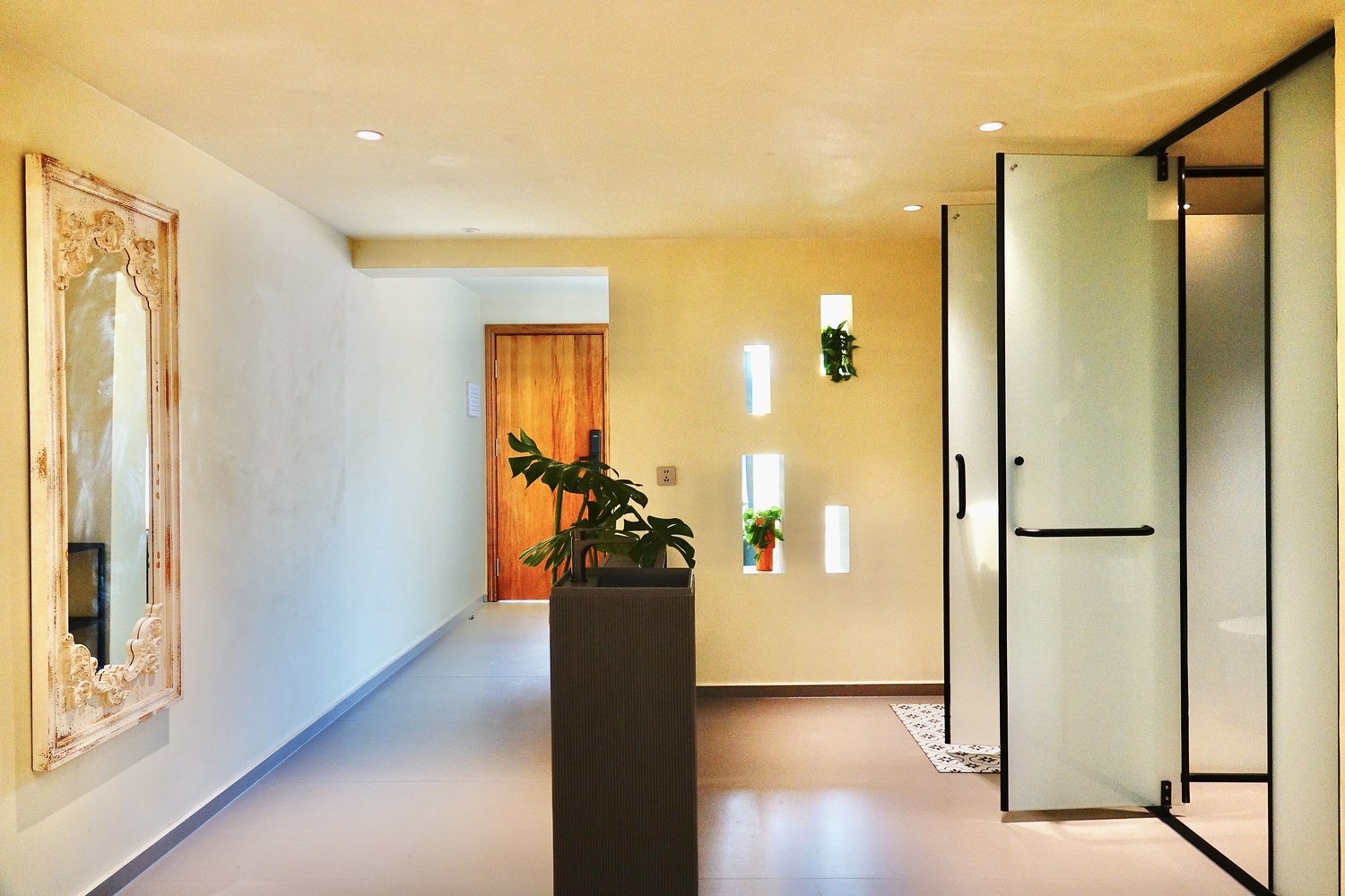 尤里客栈(太阳河景观大桥分店)