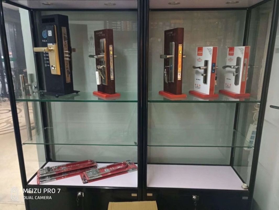 安明锁业开锁换指纹锁