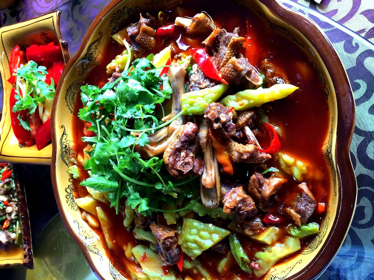 聚缘美食府