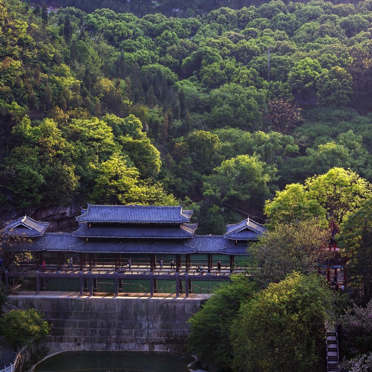 阳光谷旅游度假区