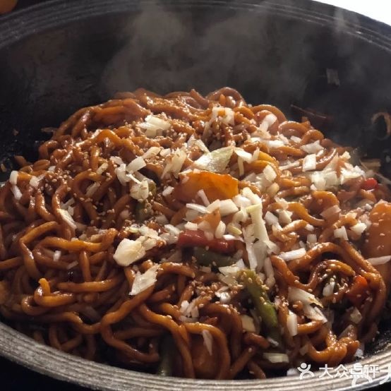 百家铁锅门面