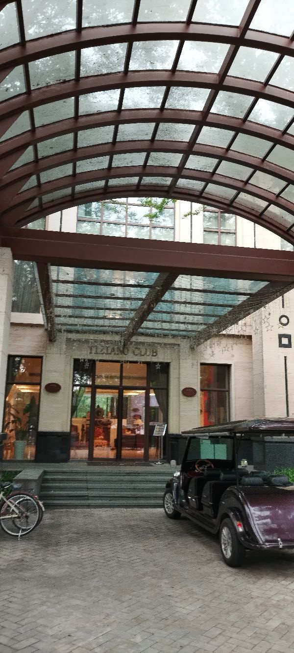 海珀恒温游泳馆(提香别墅店)