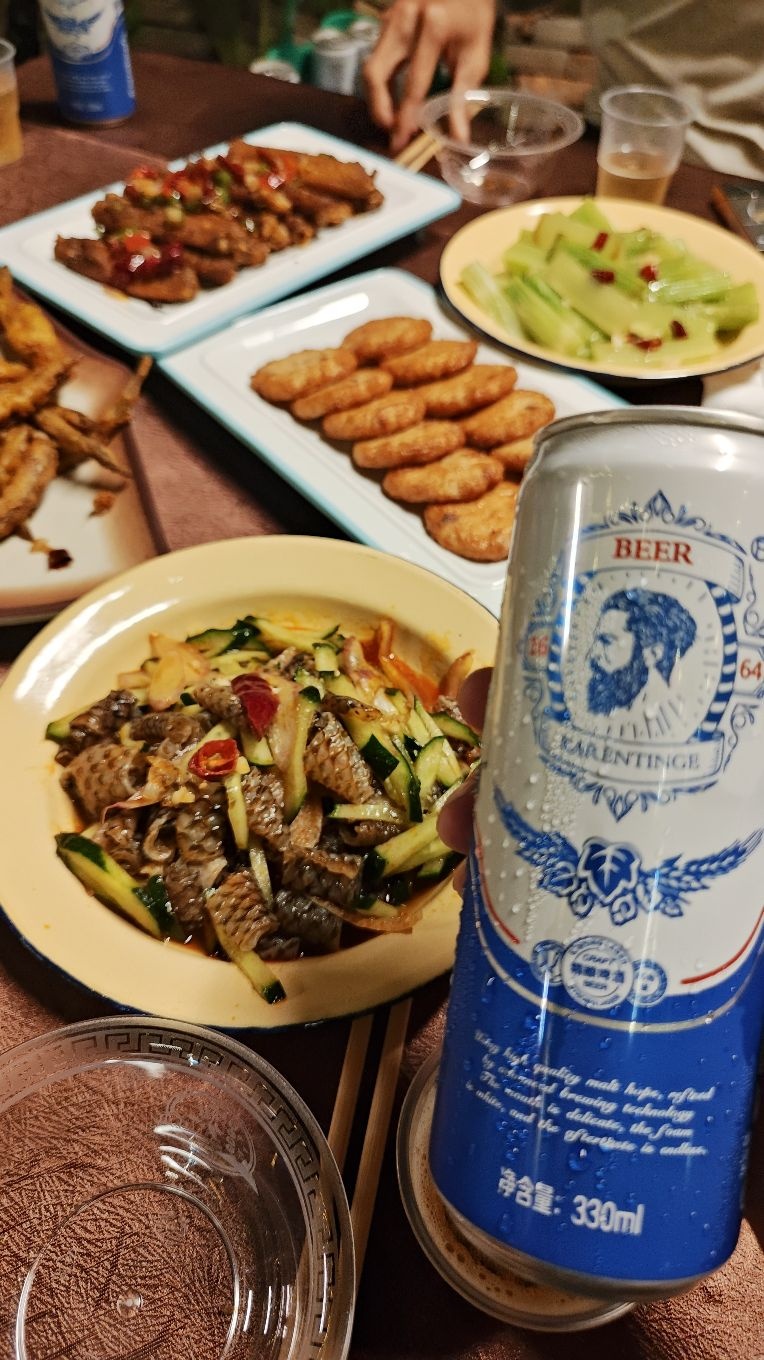 鸿图小院