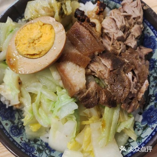 湖一家隆江猪脚饭(福州街分店)