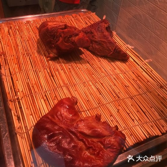 老张家果味诸城烧肉(晋中路店)