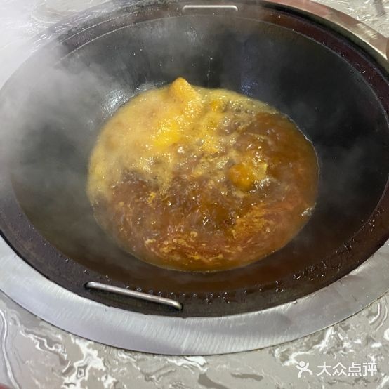 小肥牛东北烧烤铁锅炖