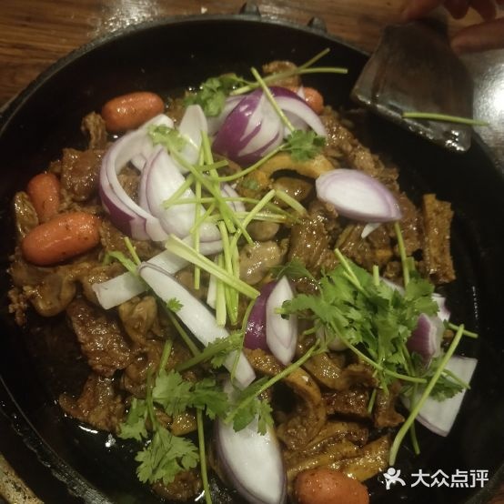 一把火特色烤肉肉(东方之珠·龙翔苑店)