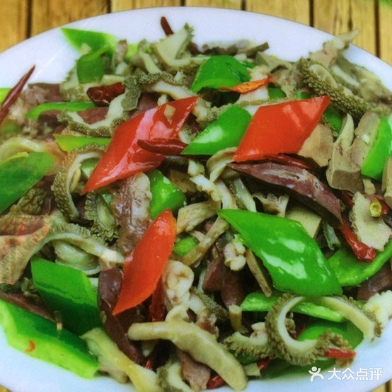 铁锅全羊鸡蛋灌饼