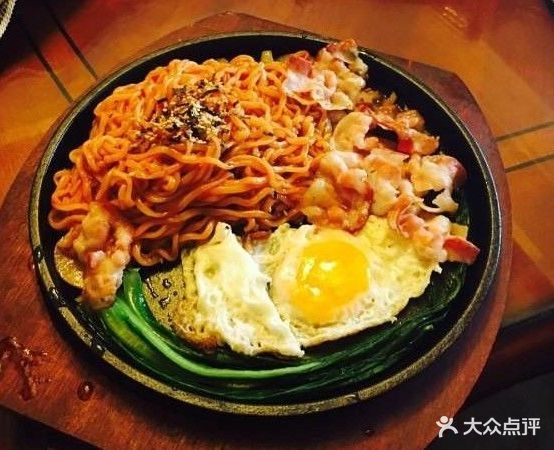揽月烧烤腊爆(在水一方店)