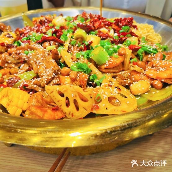 逍遥掌铜锅鸭掌煲(海岸城店)