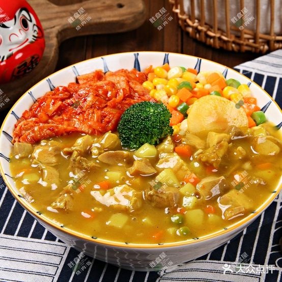 胜盒屋烤肉丼饭(盘龙店)