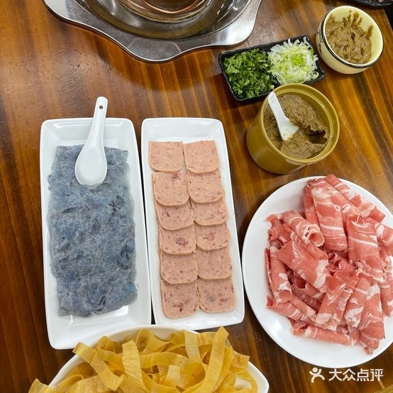 天天鲜羊火锅(莱山店)