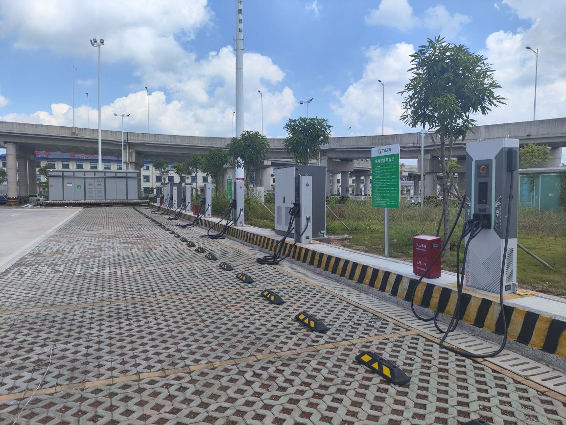 玉林北站充电站
