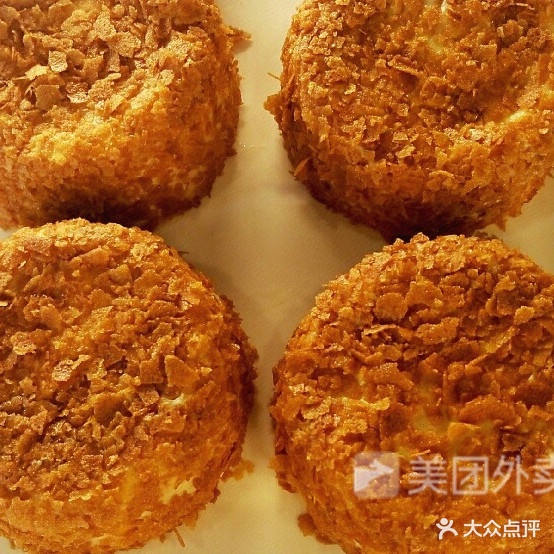 临泉多美芝蛋糕店