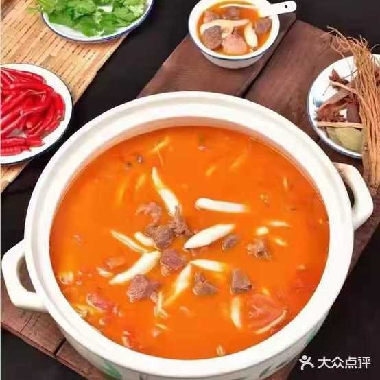 番茄鲜汤锅(西外金龙店)