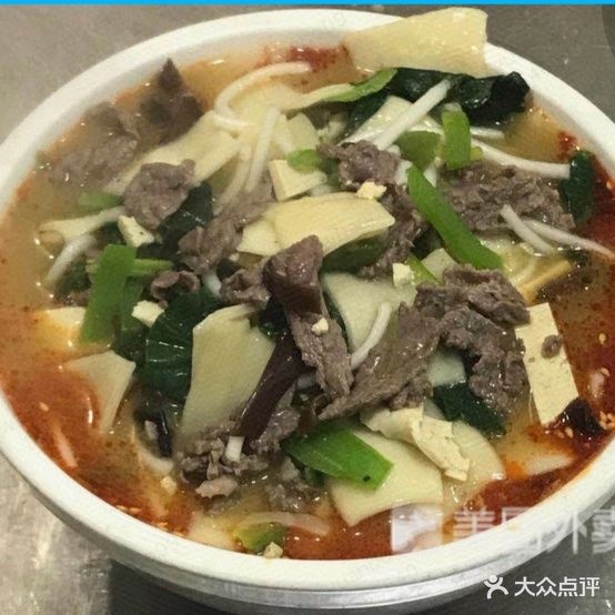 六虎民族饭庄