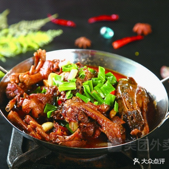 幸子土菜路宾馆(西区店)