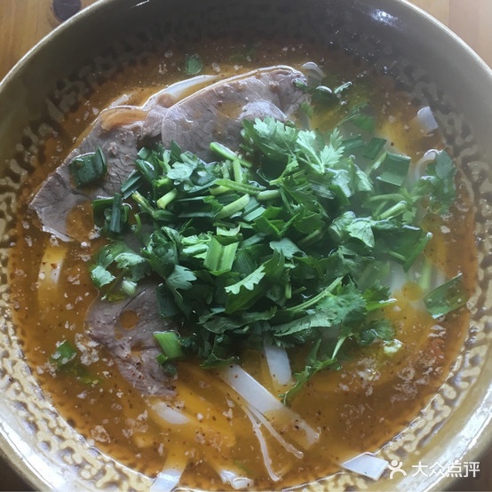 董公寺戴家羊肉粉火锅(红河路店)
