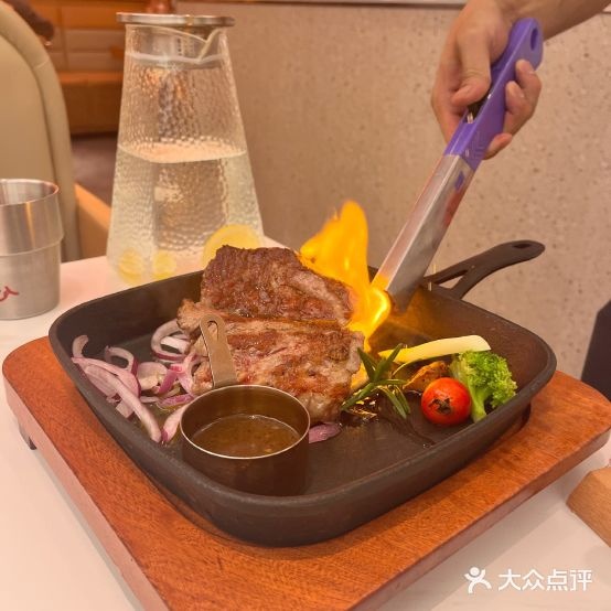 嘻餐·火炙牛肉西餐厅(广州白云万达广场店)