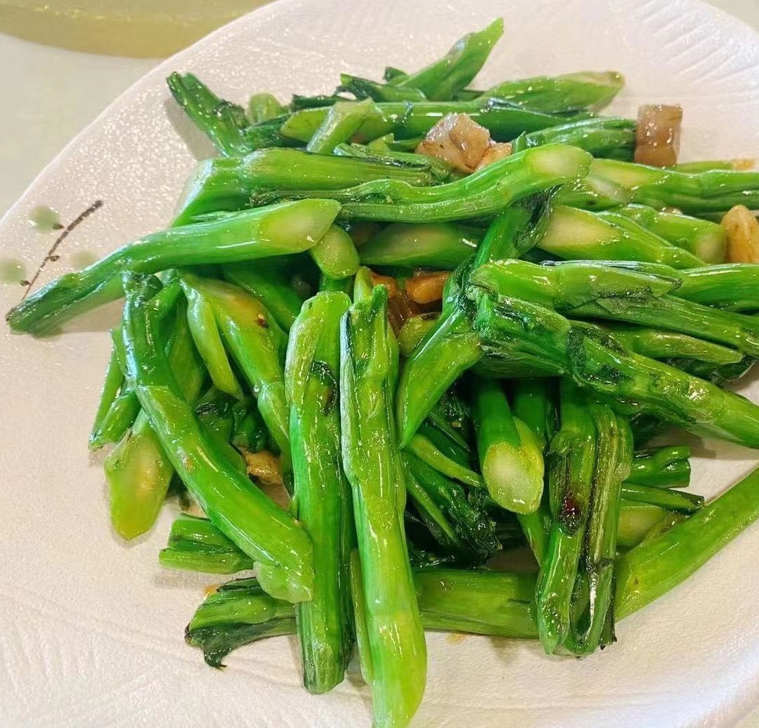 壹号馆·花园餐厅(威远店)