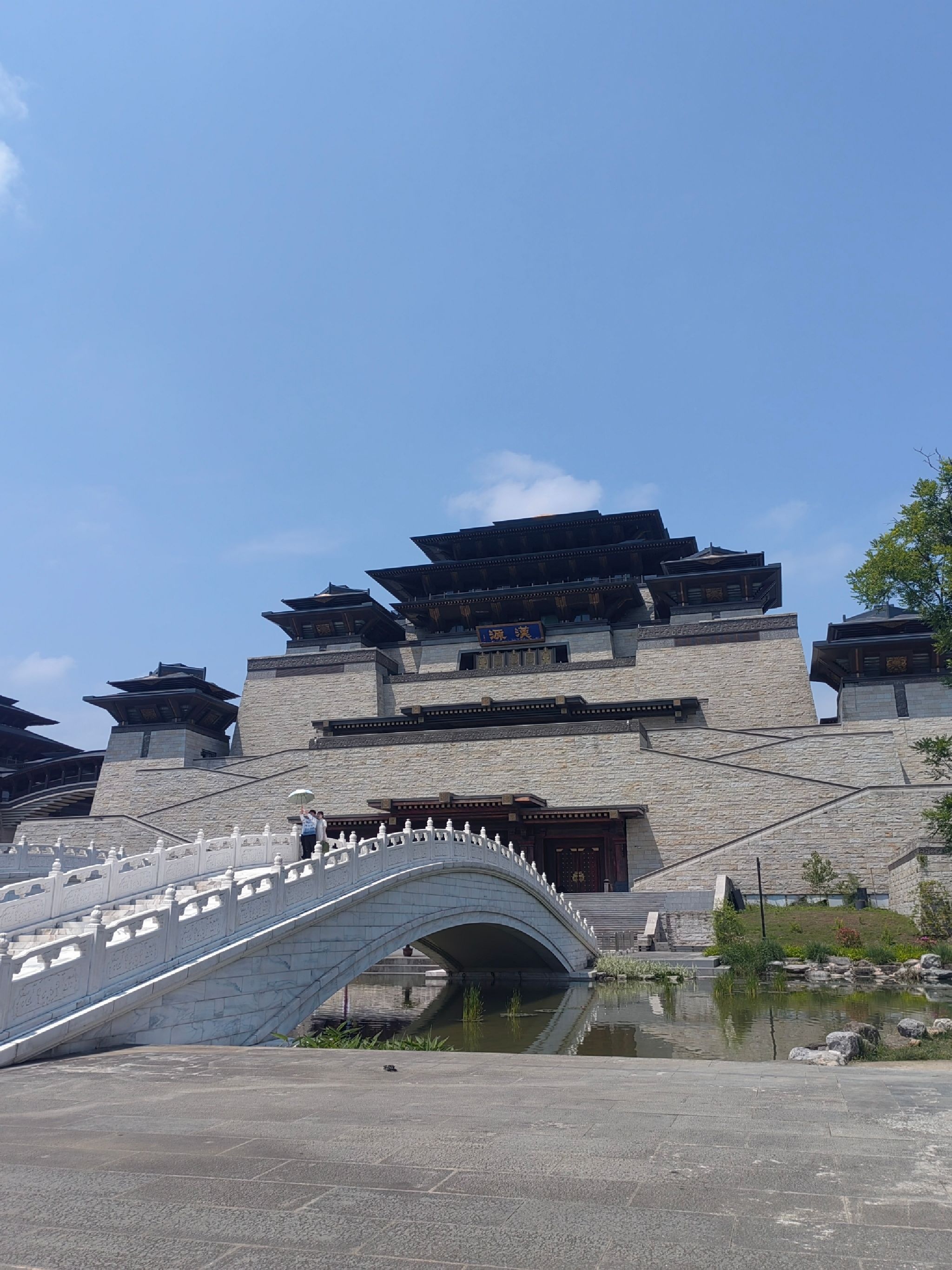 汉中兴汉胜境景区