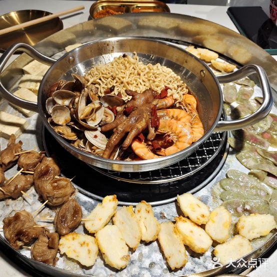 闫门卤将(苏州路店)