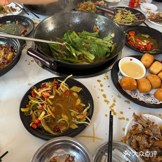鹅来顺·正宗顺德火焰醉鹅(琼中店)