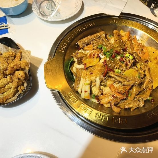 快乐鸭鸭爪爪特色干锅火锅(联想科技城店)
