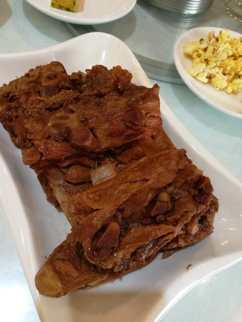 关东风老北方菜馆(桂芳园店)