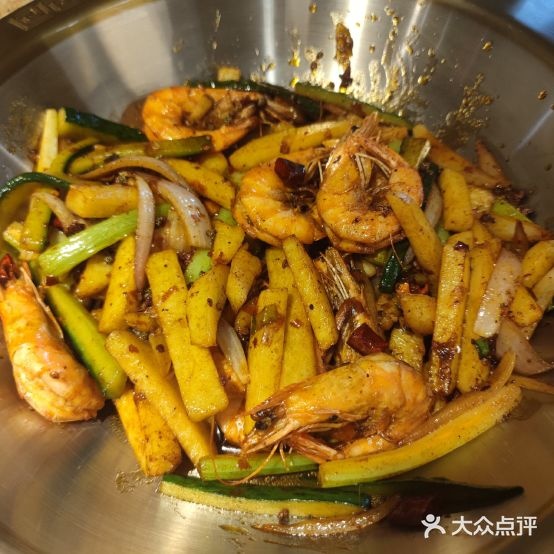 聚贤阁一树香锅(凯旋门店)