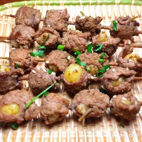 聚百川美食城(新兴美食城店)