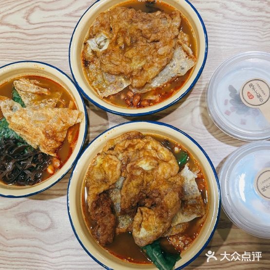 二两螺螺蛳粉(梨树园店)