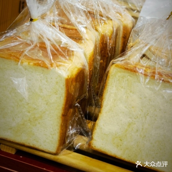 亲爱的的烘焙蛋糕面包店