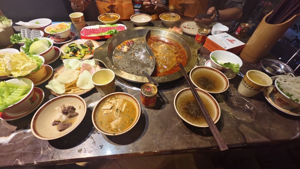 巭大侠老火锅(岷江阳光城店)