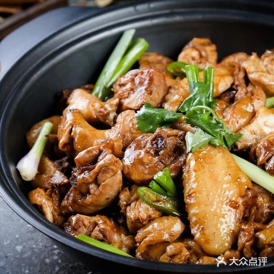 鸿运掌柜广州鸡煲·牛杂煲(琅琊店)