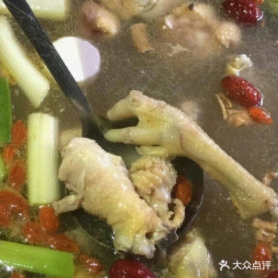 广东第一煲(襄城店)