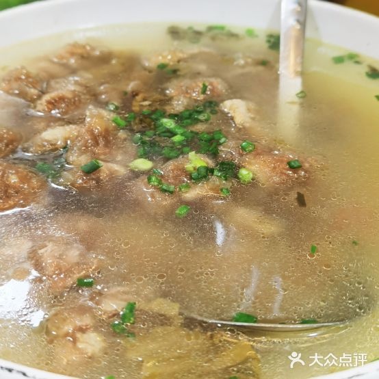 吴名烧鸡(西大街店)
