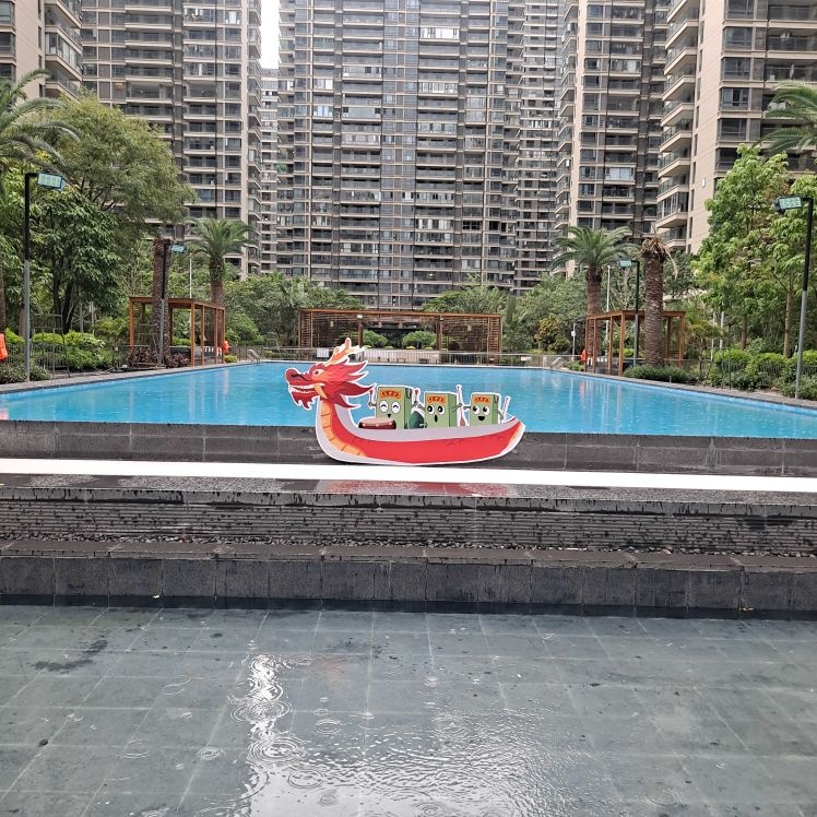 绿城春江明月游泳池