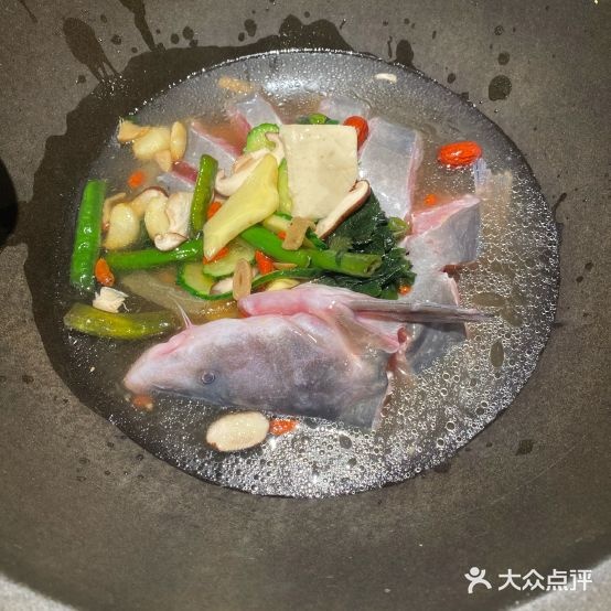 鲜潭蒸汽石锅鱼(海雅缤纷城店)