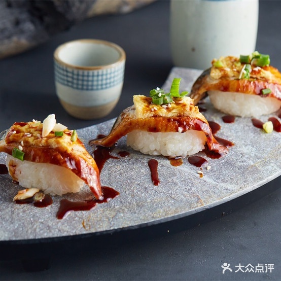 官邸牛道焼肉局酒屋寿司